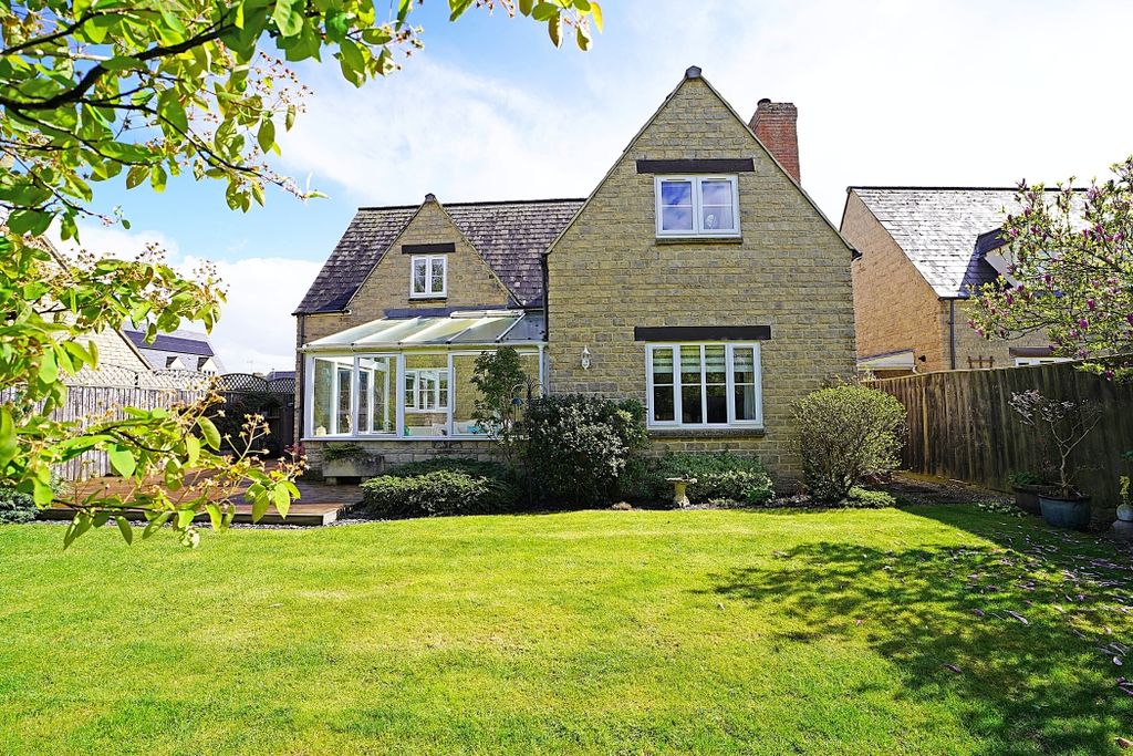 Additional image 5 of 4 bed detached house for saleSt. Julians Close, South Marston, Swindon SN3