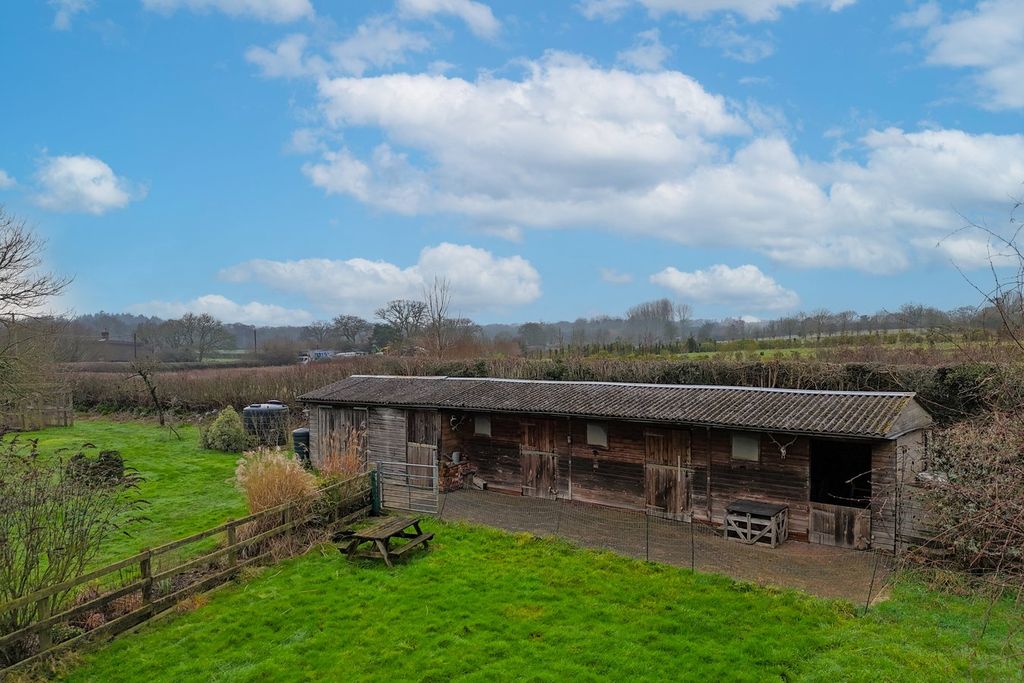 Additional image 17 of 4 bed cottage for saleHamptworth Road, Landford, Salisbury SP5