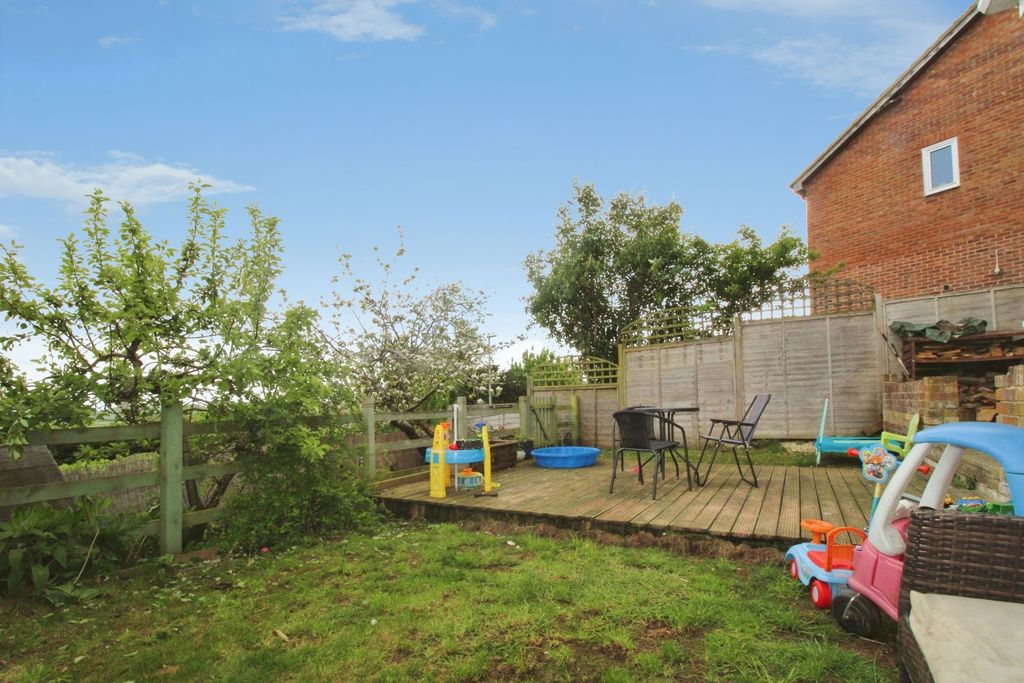 Additional image 20 of 3 bed semi-detached house for saleThe Dormers, Highworth SN6