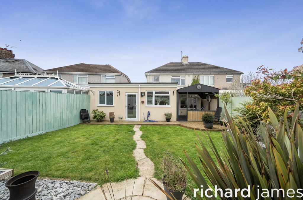 Additional image 10 of 3 bed semi-detached house for saleChurchward Avenue, Rodbourne Cheney SN2