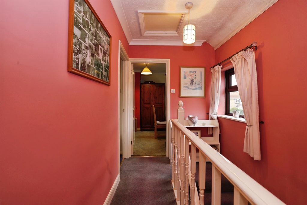 Additional image 9 of 3 bed end terrace house for saleChestnut Road, Sutton Benger, Chippenham SN15