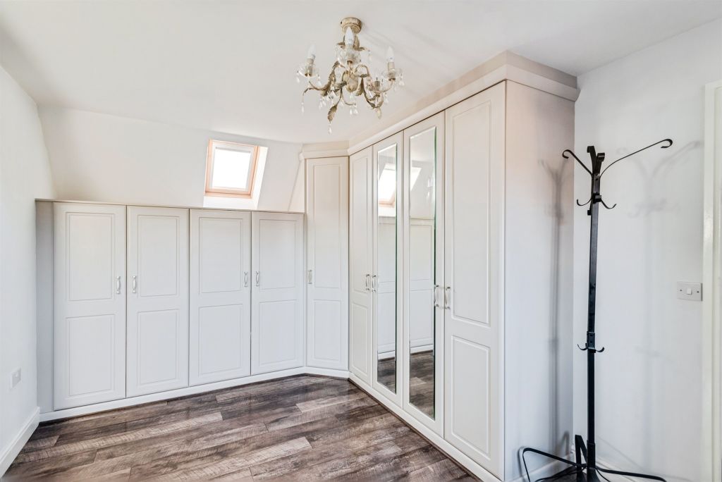 Additional image 13 of 5 bed detached house for saleMustang Way, Swindon SN5