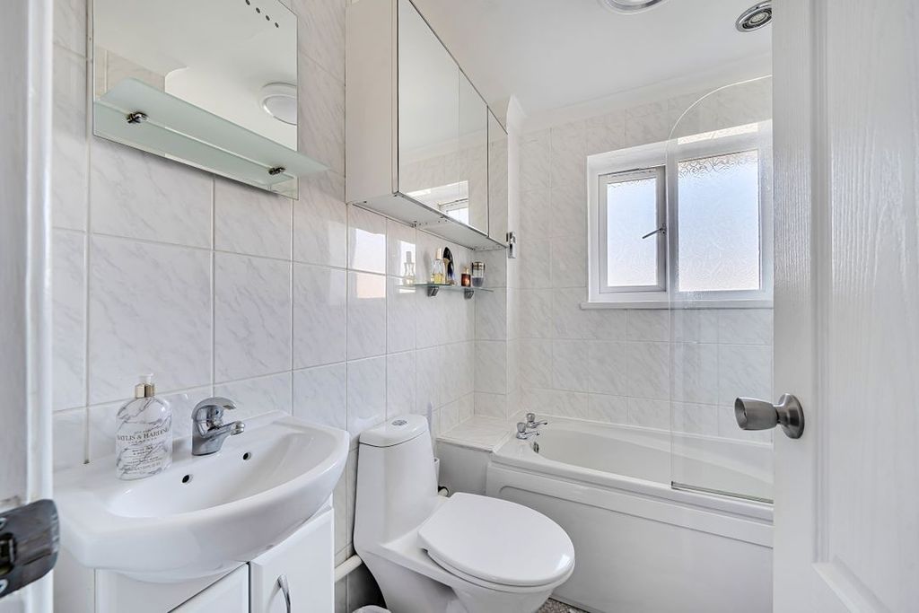 Additional image 8 of 3 bed end terrace house for saleMortimer Close, Old Shaw, Swindon SN5