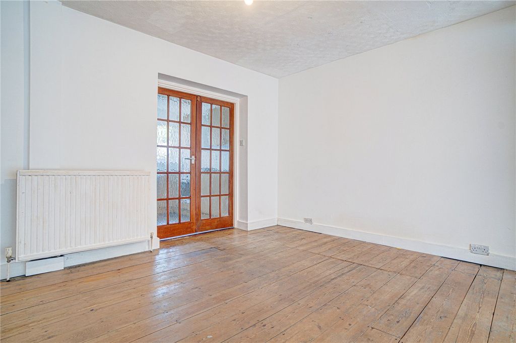 Additional image 4 of 2 bed terraced house for saleRedcliffe Street, Swindon, Wiltshire SN2
