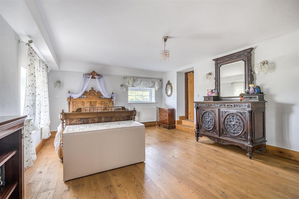 Additional image 15 of 5 bed detached house for saleSandy Lane, Chippenham SN15