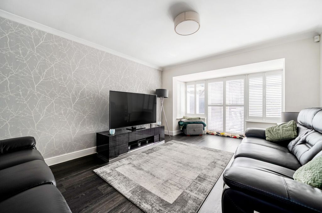 Additional image 35 of 4 bed detached house for saleKyle Close, Bracknell, Berkshire RG12