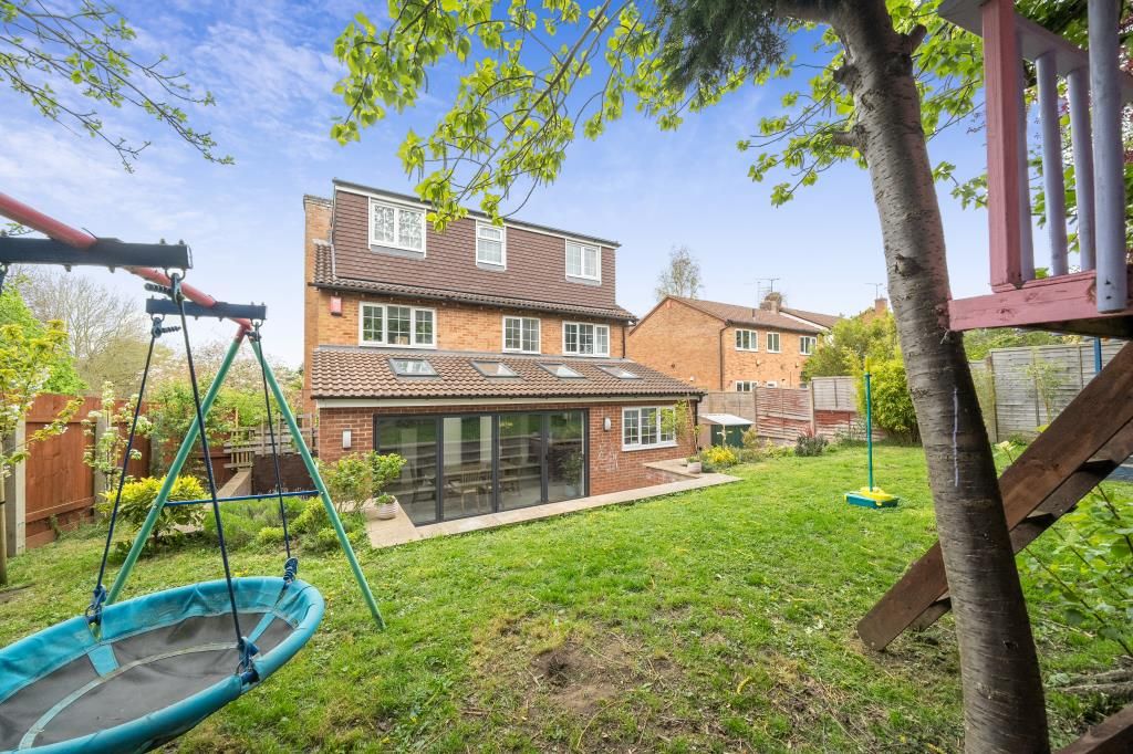 Additional image 25 of 6 bed detached house for saleFennel Close, Swindon SN2