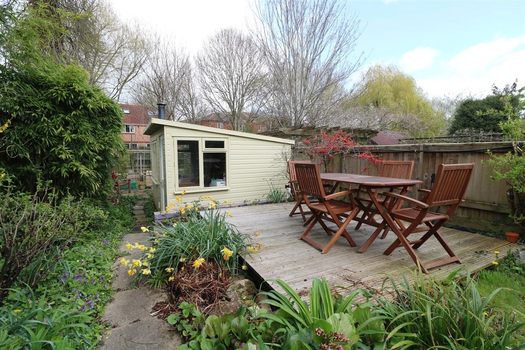 Additional image 17 of 3 bed semi-detached house for saleClarendon Road, Trowbridge BA14