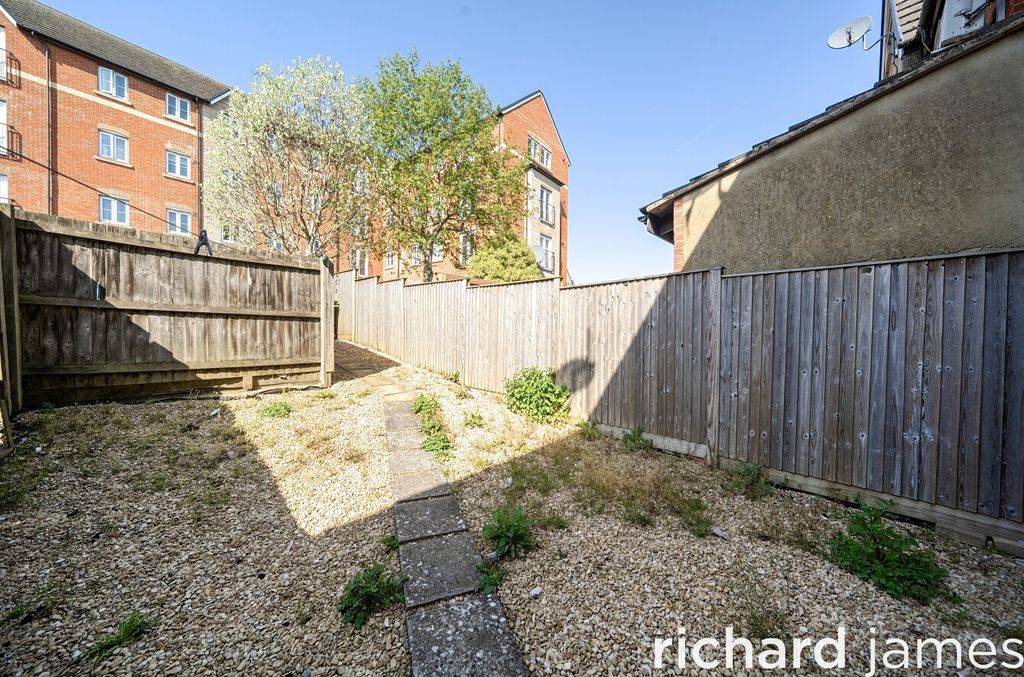 Additional image 6 of 3 bed terraced house for saleMarlborough Road, Swindon SN3