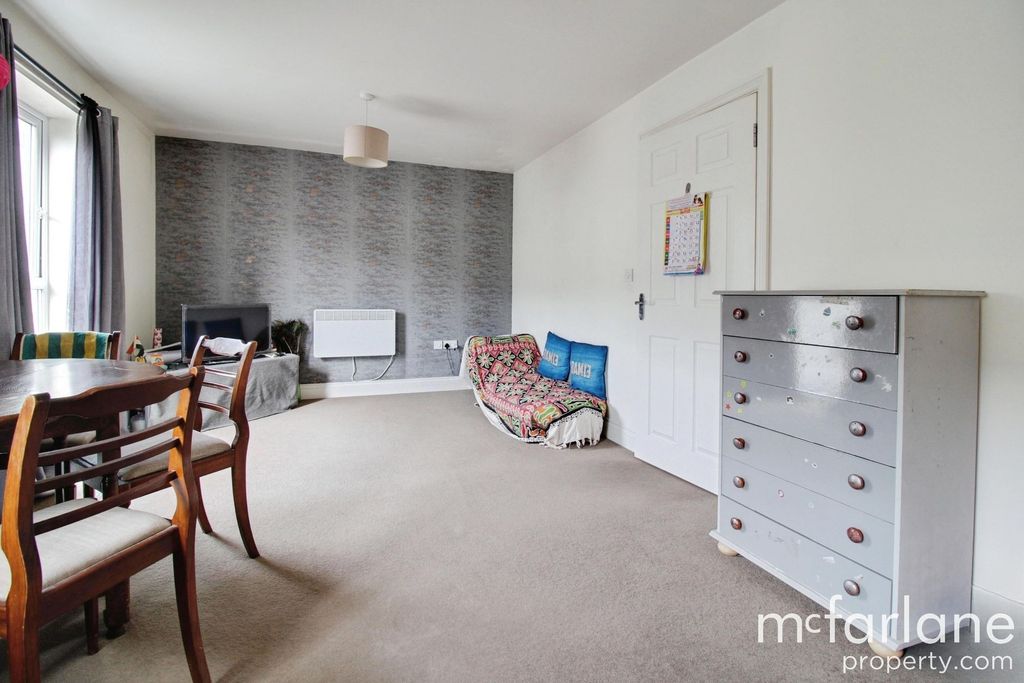 Additional image 2 of 2 bed flat for salePasteur Drive, Swindon SN1