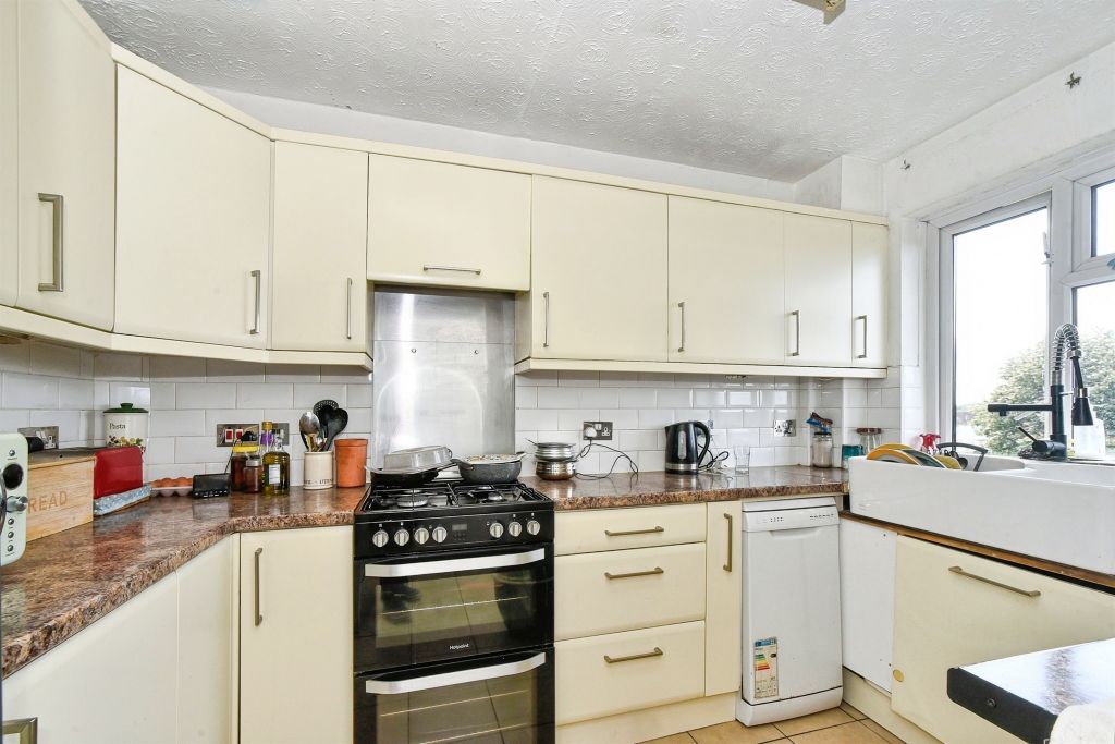 Additional image 3 of 2 bed flat for saleSomerville Road, Swindon SN3