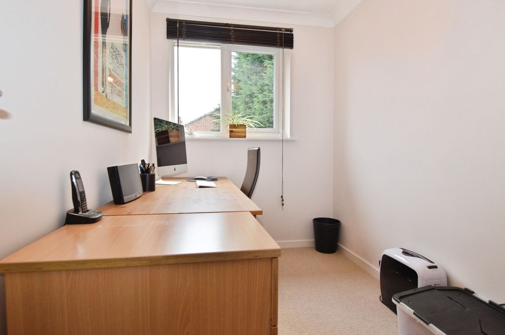 Additional image 8 of 3 bed terraced house for saleCrofton Close, Forest Park, Bracknell RG12