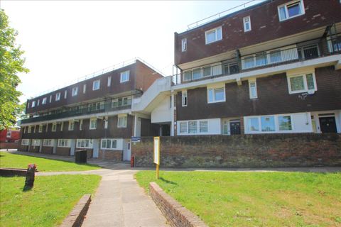 Chedworth House, West Green Road, Tottenham, London N15