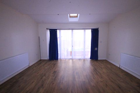 Conyers Close, Woodford Green, Essex IG8