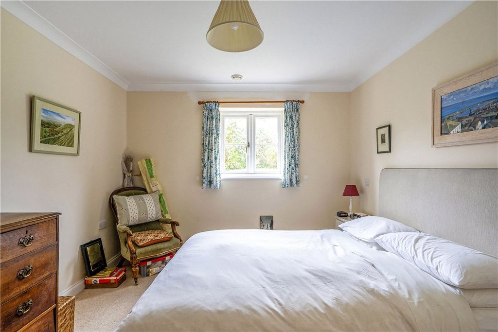 Additional image 13 of 2 bed terraced house for saleWye House Gardens, Barn Street, Marlborough, Wiltshire SN8