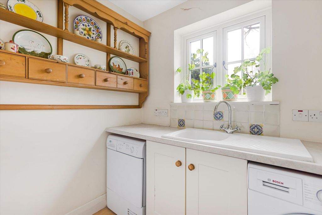 Additional image 10 of 7 bed detached house for saleDraycot Cerne, Chippenham, Wiltshire SN15