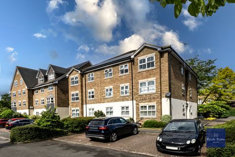 Turner Close, London SW9