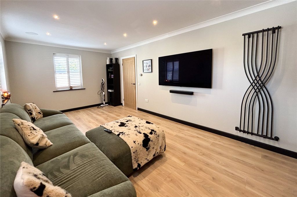 Additional image 12 of 5 bed detached house for saleShire Way, Westbury BA13