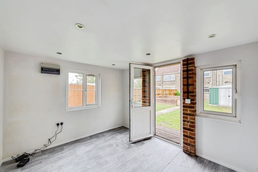 Additional image 23 of 4 bed semi-detached house for saleCollett Avenue, Swindon, Wiltshire SN2