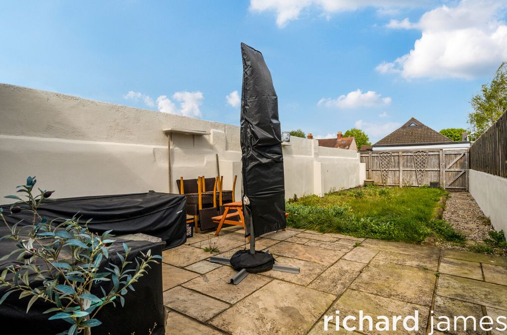 Additional image 4 of 4 bed end terrace house for saleChurch Walk South, Rodbourne Cheney, Swindon SN2