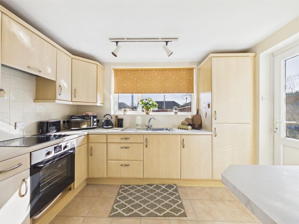 Additional image 4 of 2 bed bungalow for saleRowden Road, Chippenham SN15