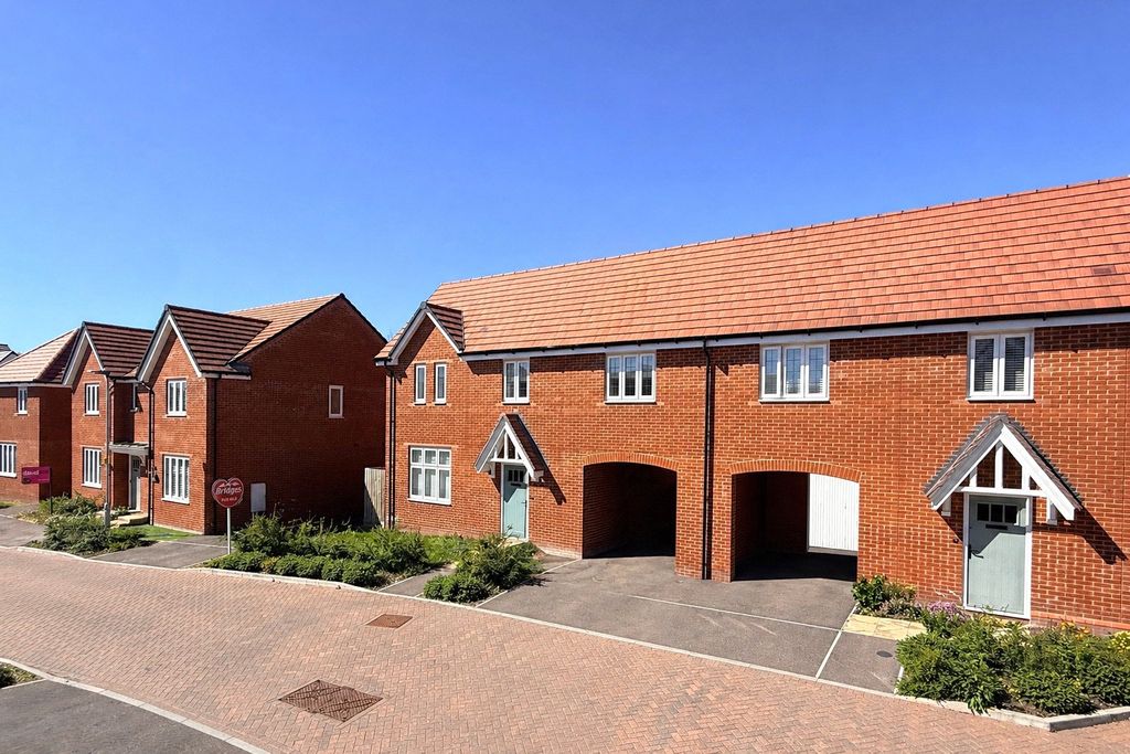 Additional image 21 of 4 bed semi-detached house for saleHeythorp Park, Binfield, Bracknell, Berkshire RG42