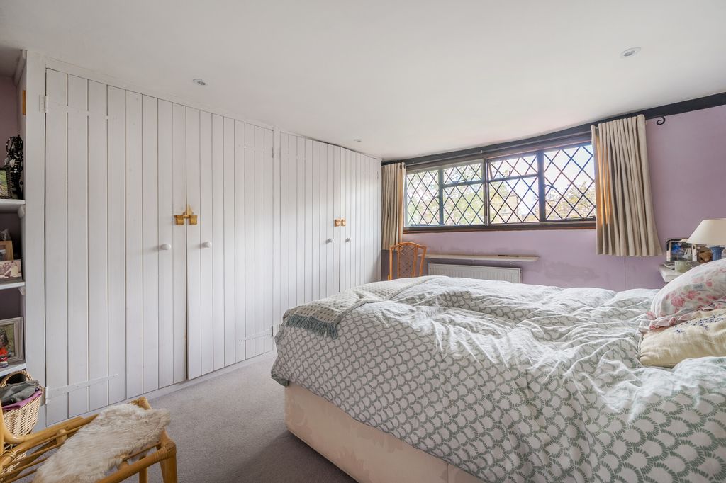 Additional image 11 of 3 bed semi-detached house for saleThe Green, Marlborough SN8