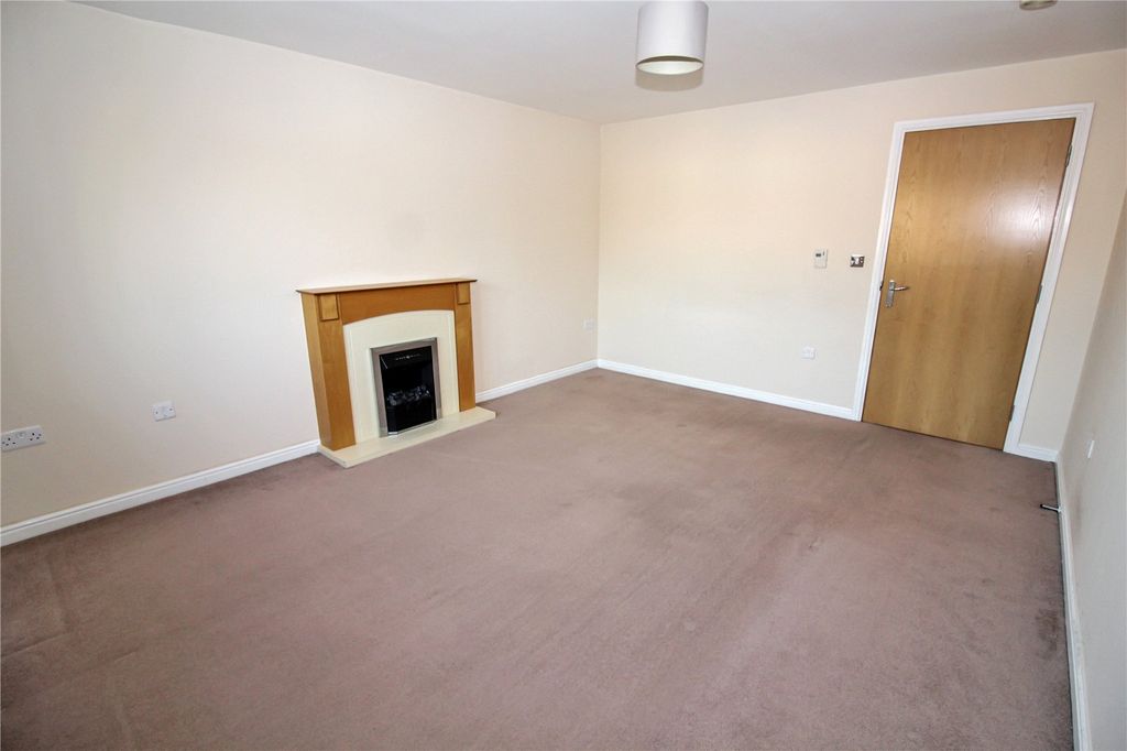 Additional image 2 of 2 bed flat for saleTorun Way, Swindon, Wiltshire SN25