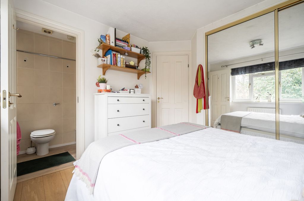 Additional image 12 of 5 bed detached house for saleField Park, Bracknell, Berkshire RG12