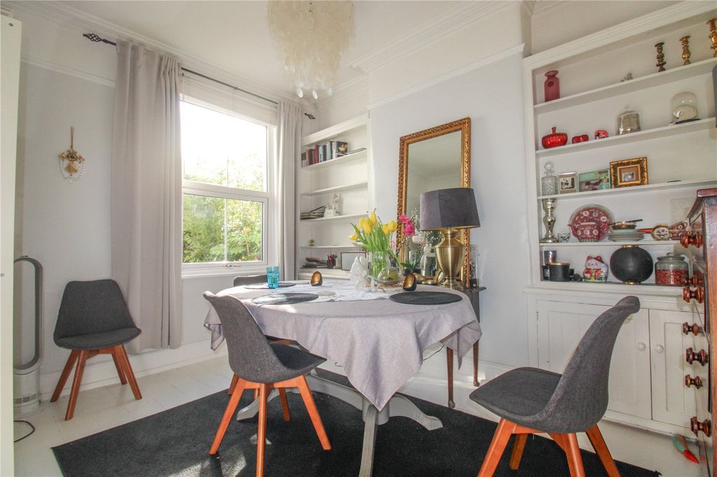 Additional image 4 of 4 bed semi-detached house for saleEastbourne Road, Trowbridge BA14