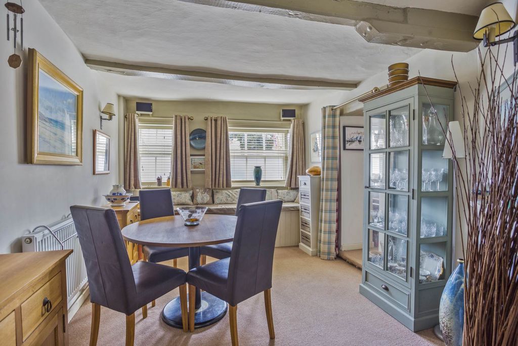Additional image 4 of 3 bed terraced house for saleThe Parade, Marlborough SN8