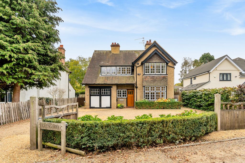 5 bed detached house for saleAltwood Bailey, Maidenhead SL6