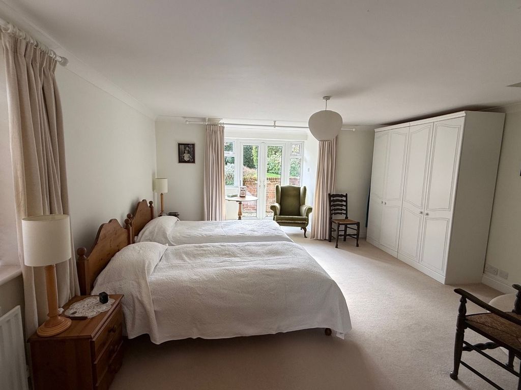 Additional image 12 of 4 bed bungalow for salePitton, Salisbury SP5
