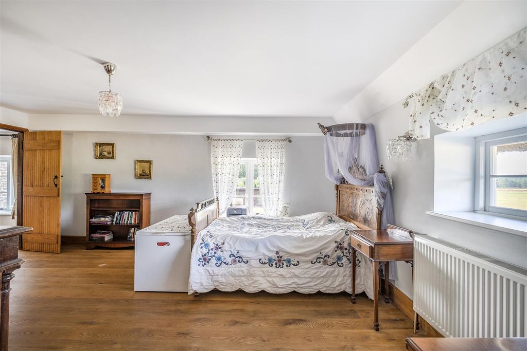 Additional image 16 of 5 bed detached house for saleSandy Lane, Chippenham SN15