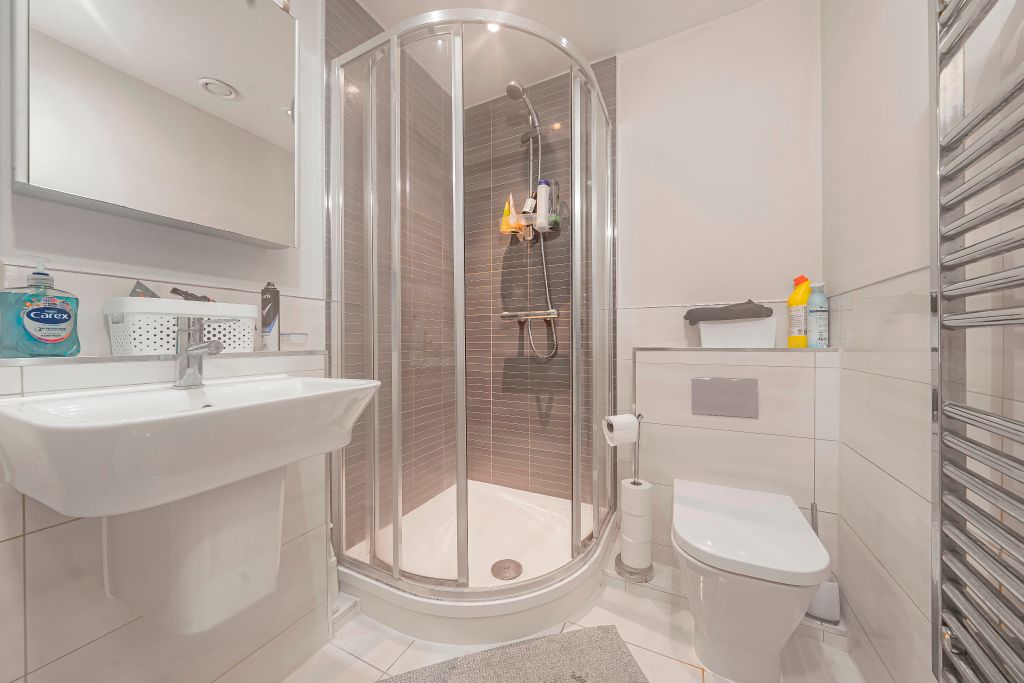 Additional image 9 of 2 bed flat for saleFernbank Road, Ascot SL5