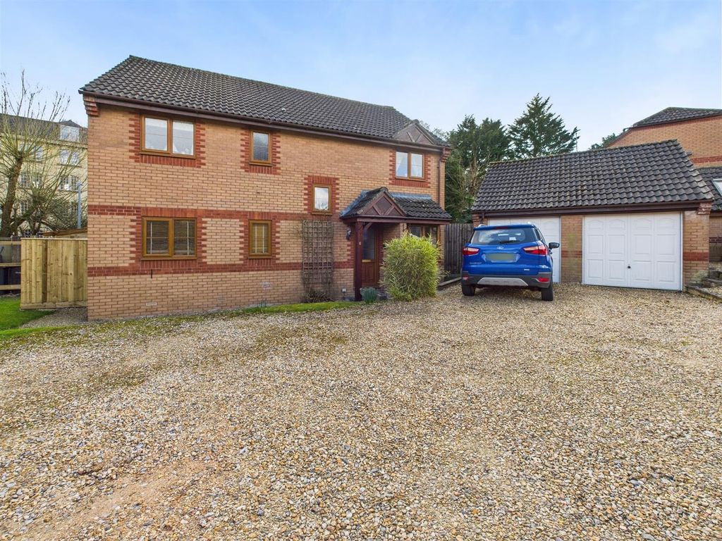 4 bed detached house for saleRiverside, Calne SN11