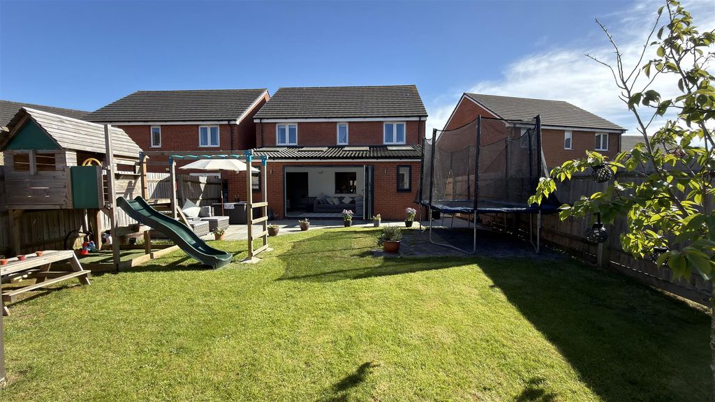 Additional image 20 of 5 bed detached house for saleMascroft Road, Trowbridge BA14