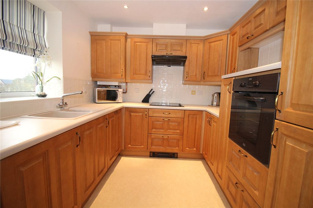 Additional image 5 of 1 bed flat for saleChastleton Road, Swindon, Wiltshire SN25