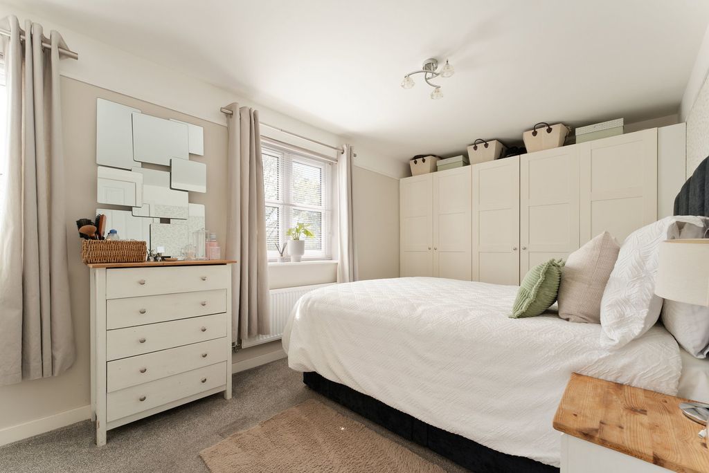 Additional image 7 of 3 bed detached house for saleIvie Place, Salisbury SP2
