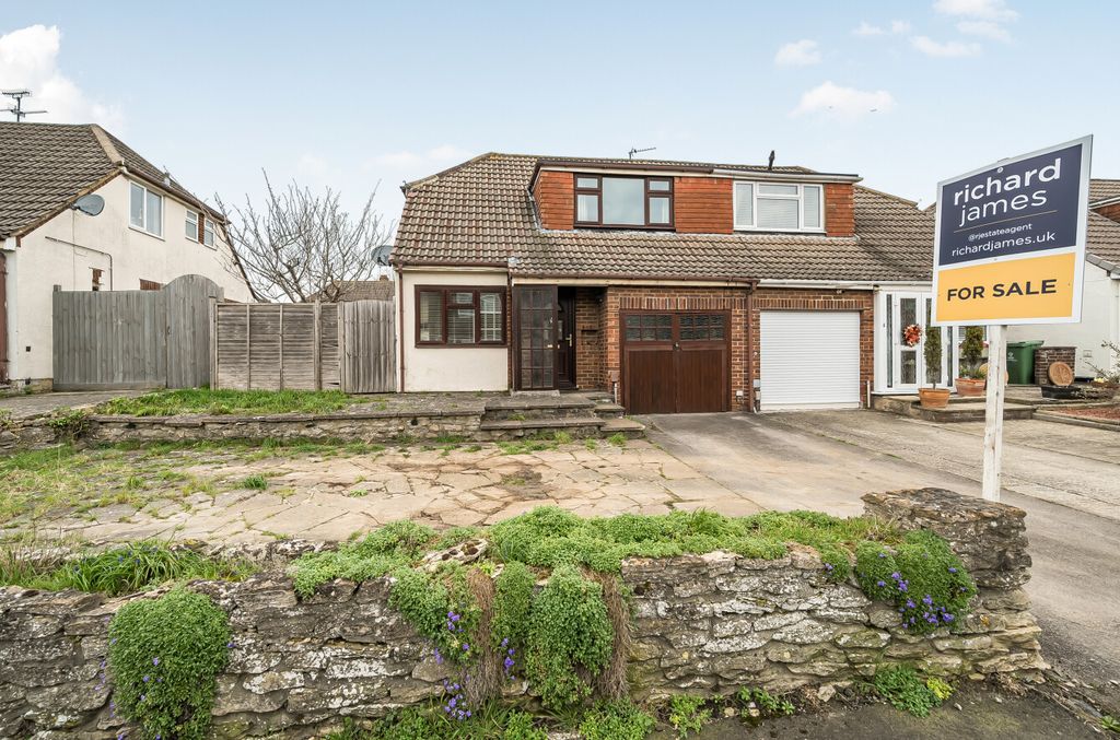 3 bed semi-detached house for saleColebrook Road, Stratton St Margaret, Swindon SN3