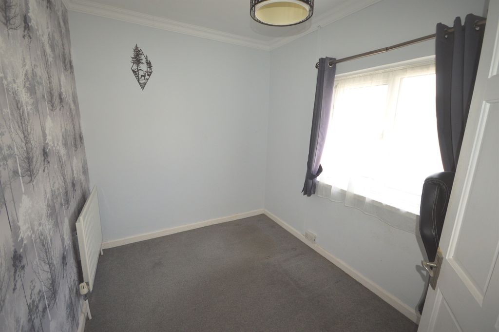 Additional image 12 of 3 bed semi-detached house for saleFairfield Road, Salisbury SP1