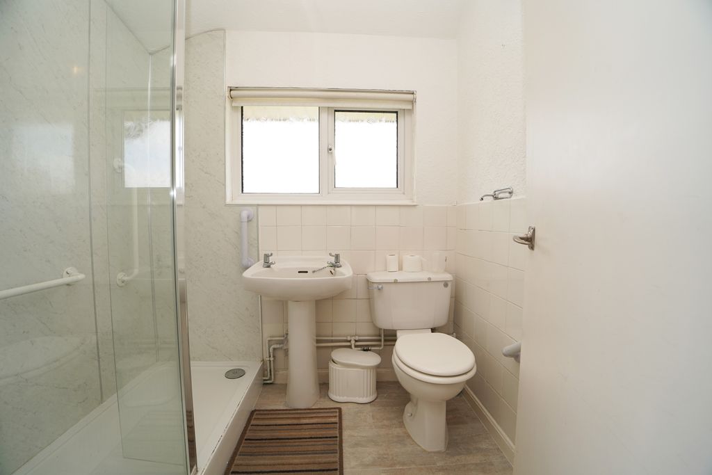 Additional image 8 of 3 bed semi-detached house for saleElmswood Close, Swindon SN2