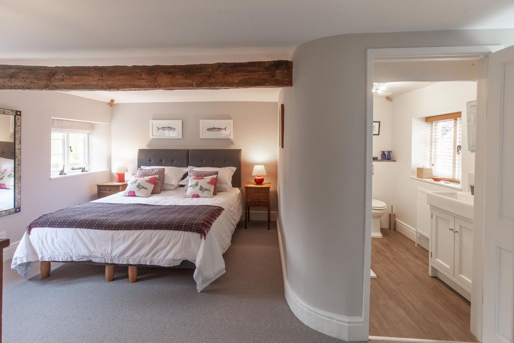 Additional image 9 of 6 bed detached house for saleDuck Street, Sutton Veny, Warminster, Wiltshire BA12