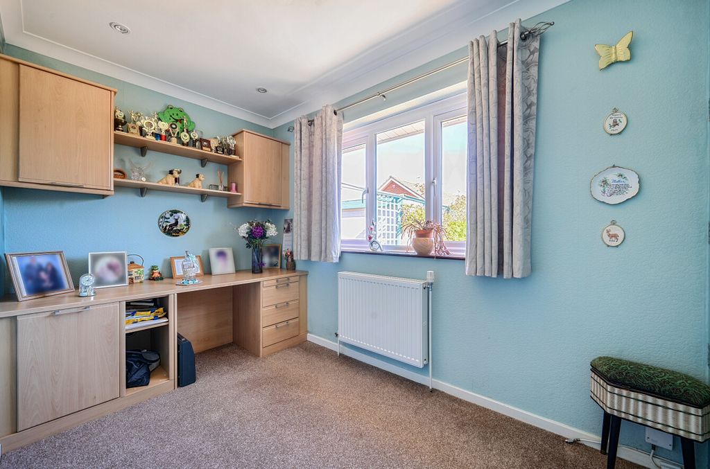 Additional image 9 of 3 bed semi-detached bungalow for saleBlakeney Avenue, Nythe, Swindon SN3