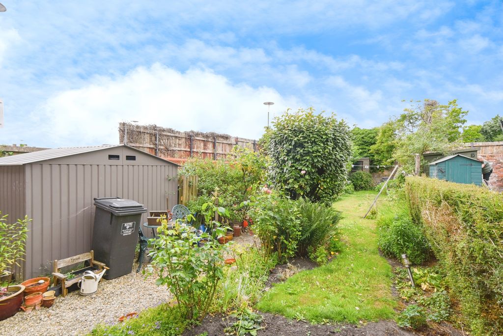 Additional image 19 of 2 bed terraced house for saleEstcourt Crescent, Devizes SN10