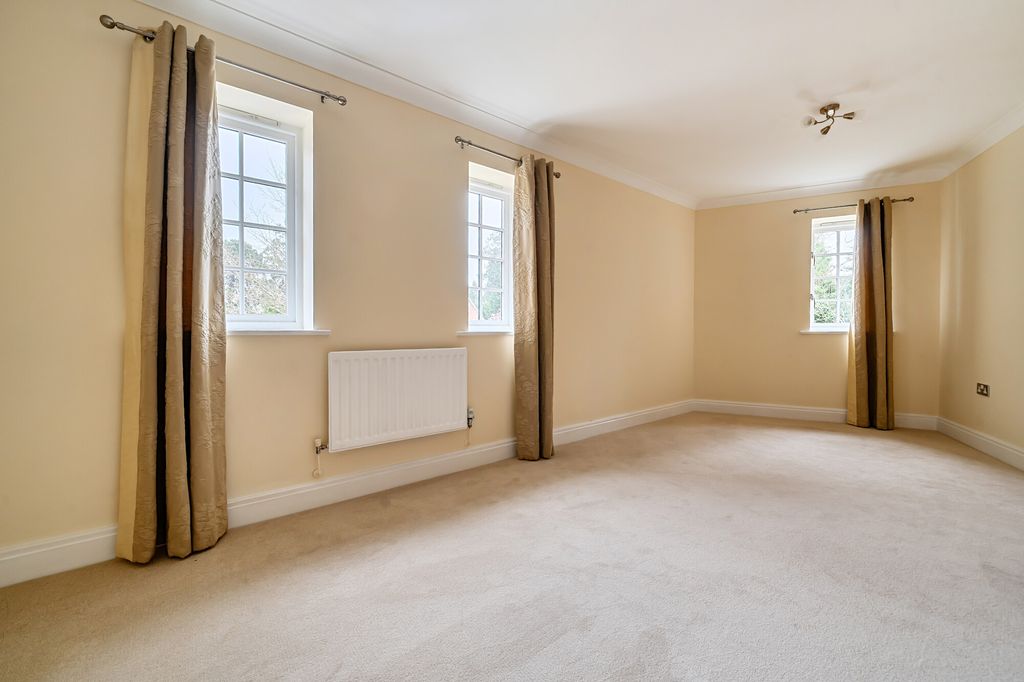Additional image 11 of 6 bed detached house for saleHighgrove Avenue, Ascot SL5