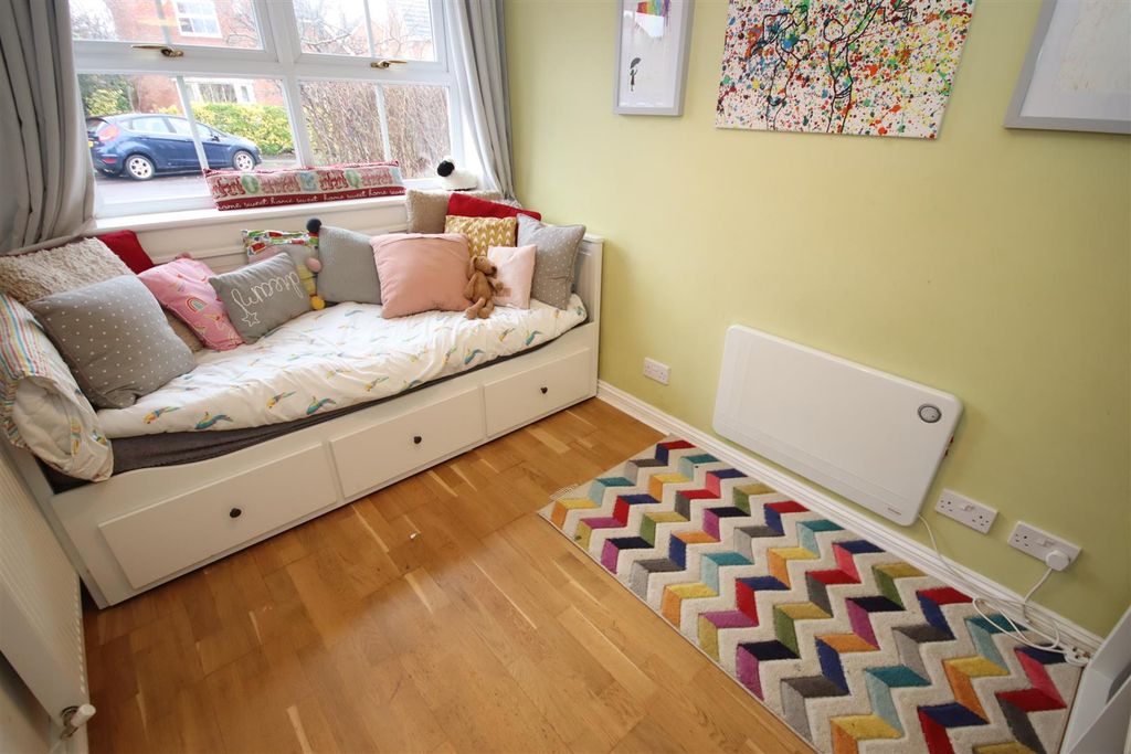 Additional image 13 of 5 bed detached house for saleAintree Drive, Chippenham SN14