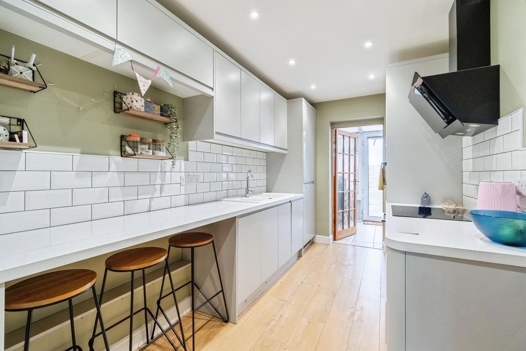 Additional image 10 of 3 bed terraced house for salePinewood Way, North Colerne, Chippenham SN14