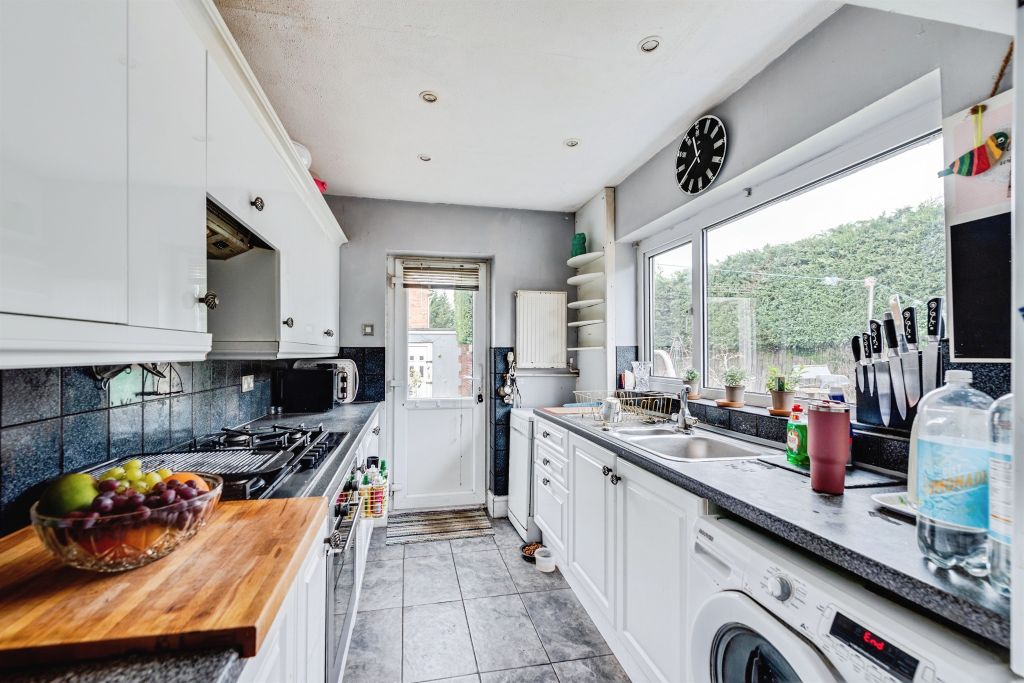 Additional image 3 of 3 bed end terrace house for saleThames Avenue, Swindon SN25
