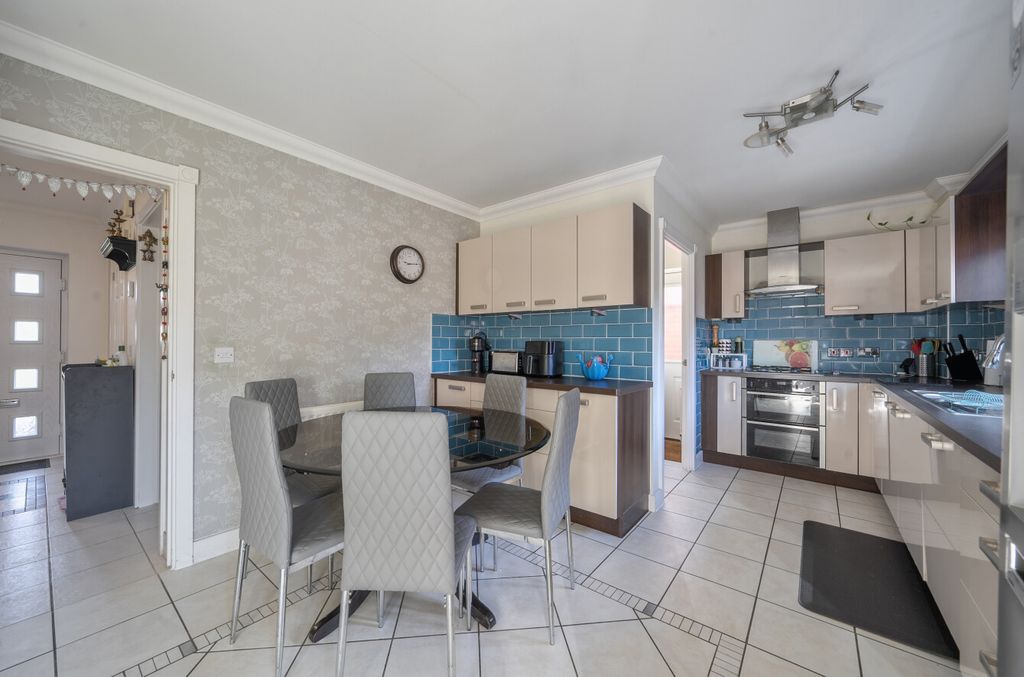 Additional image 5 of 5 bed detached house for saleOkus Road, Old Town, Swindon SN1